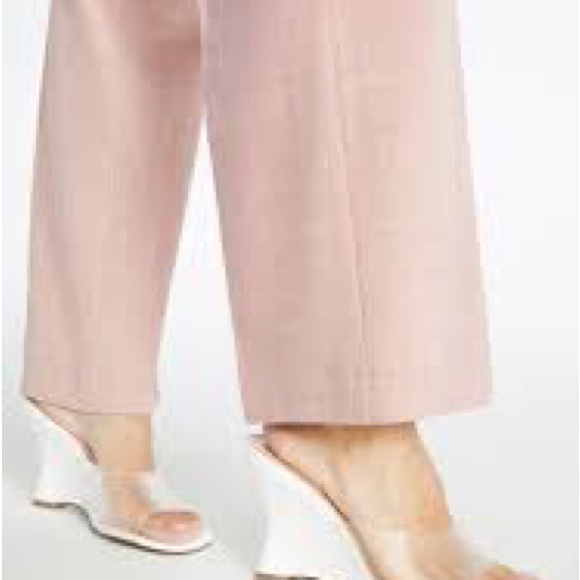 Shoe Dazzle Women's White Peep Toe Mules - Picture 1 of 6